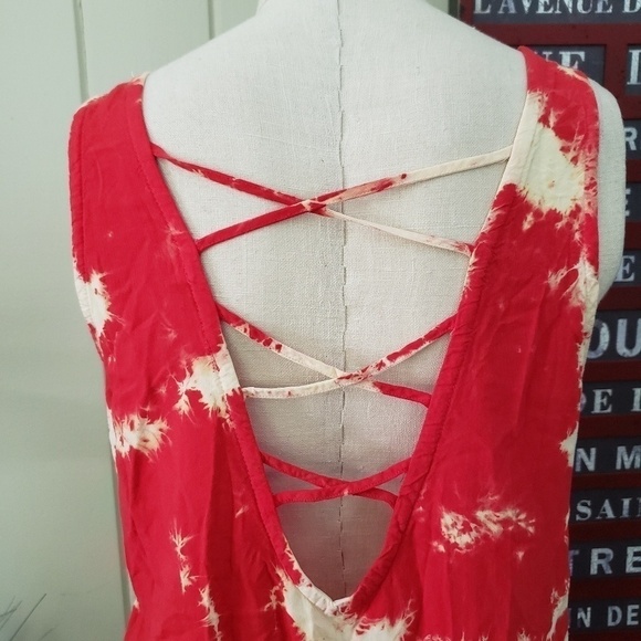 Forever 21 tie dye style top metal decorations & Criss cross open back Size M - Picture 2 of 11